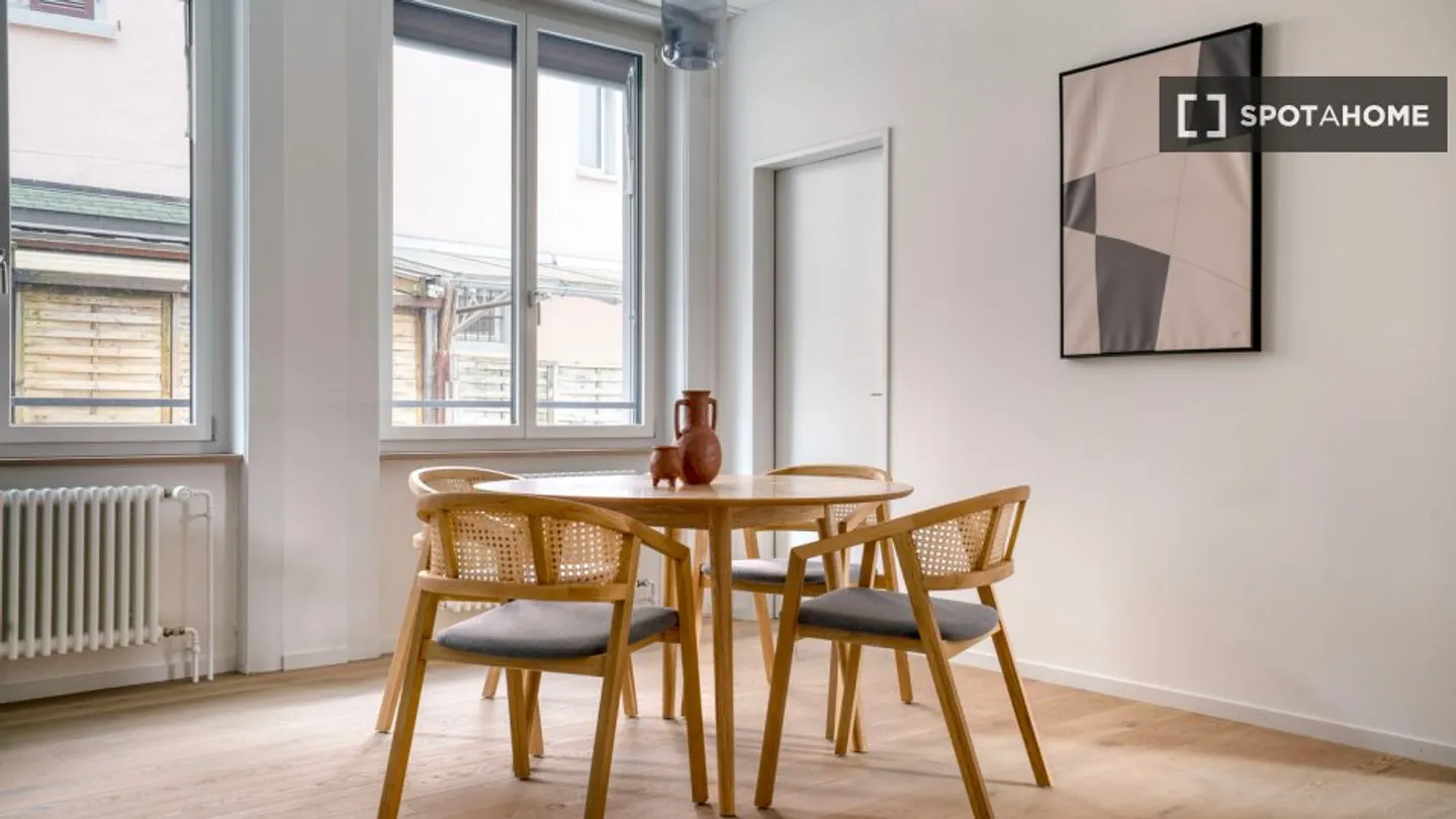 Découvrez, visitez et louez votre nouveau chez-vous en ligne en toute confiance. - Photo 4 sur 16