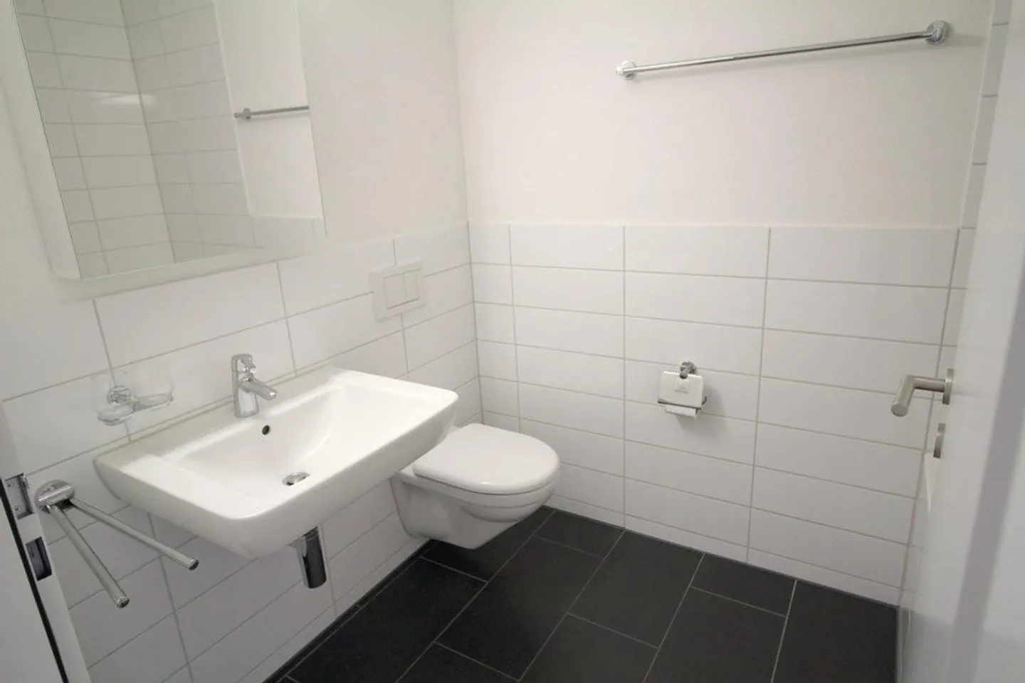 unico, generoso, bello, moderno - appartamento 2.5 stanze disponibile dal 01.02.2027 - Foto 5 di 11