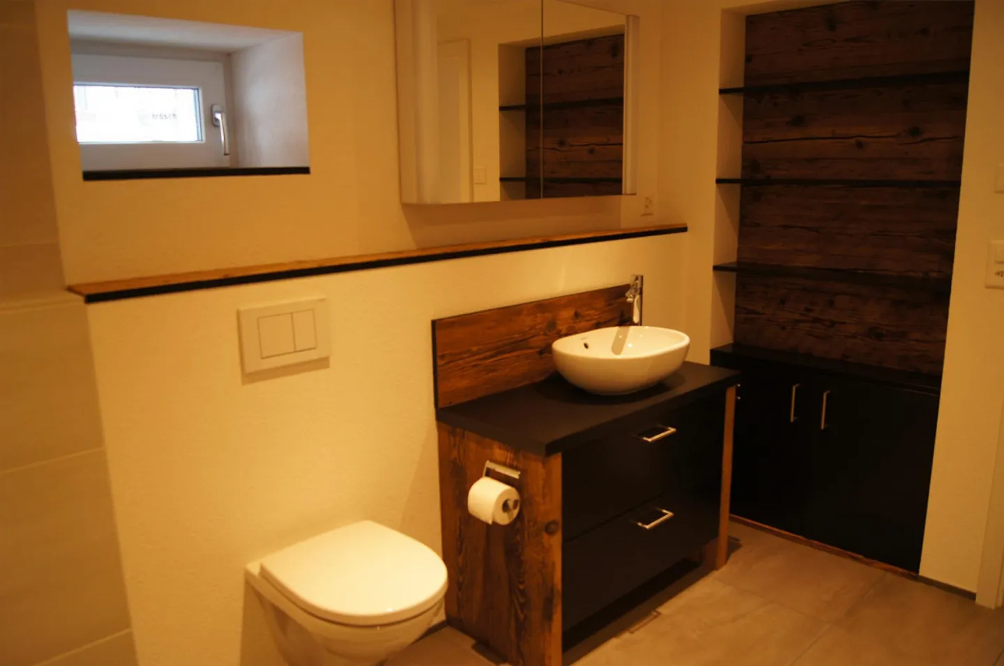 Charmante Wohnung mit Privatem Zugang - Foto 4 von 11