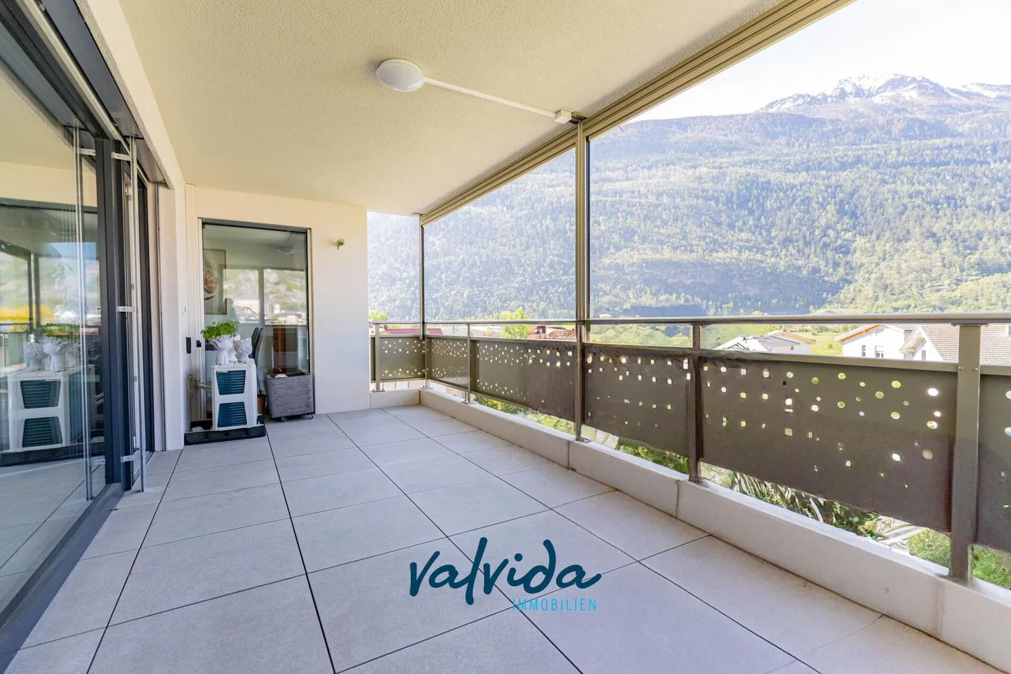 New Construction Multi-Family House Paradiso 2 in Steg - Photo 15 of 16