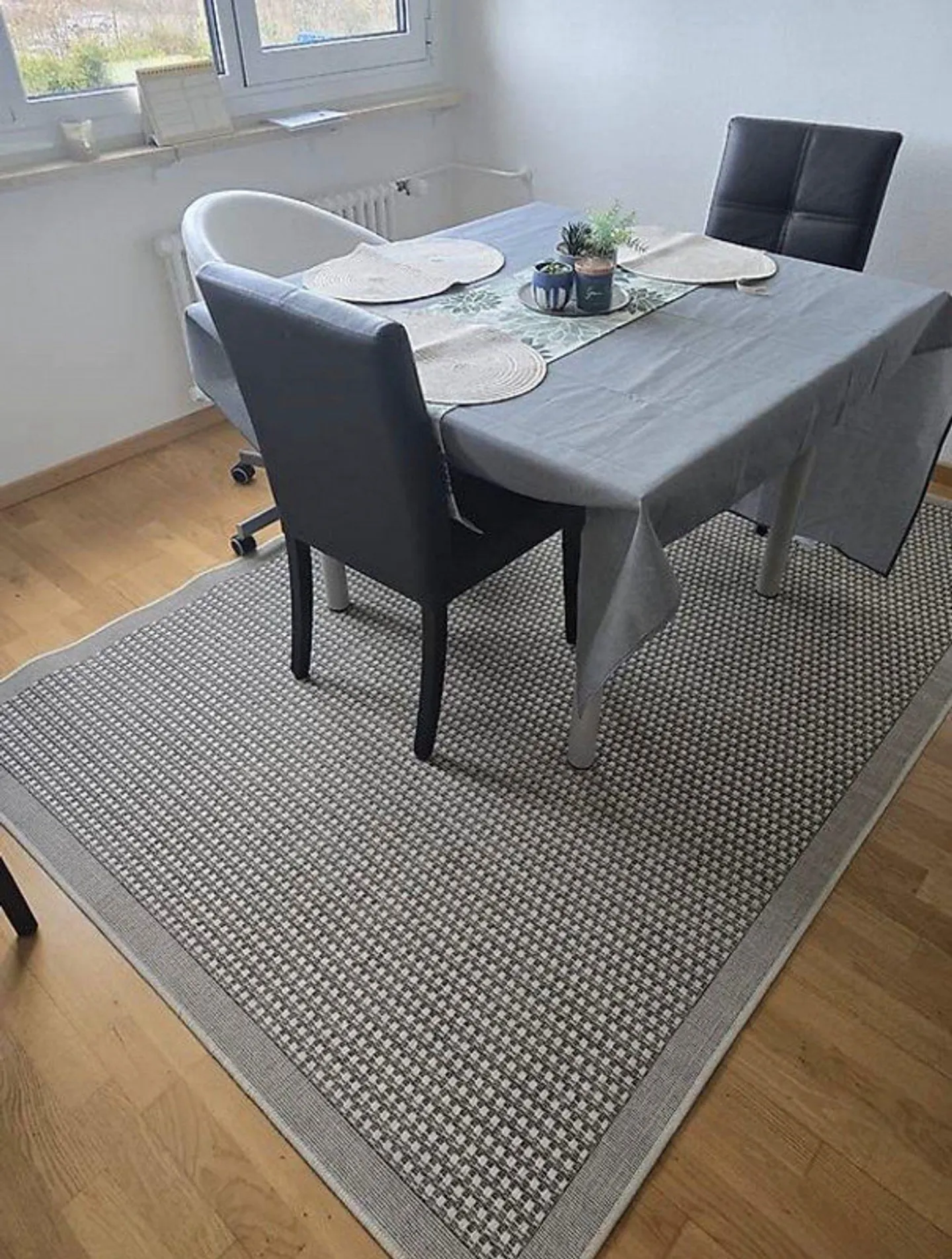 Cercasi nuovo inquilino: Luminoso appartamento di 3,5 stanze a Münchenstein - Foto 2 di 6