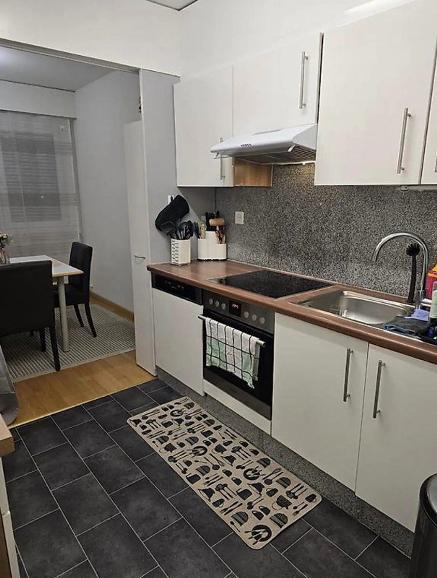 Cercasi nuovo inquilino: Luminoso appartamento di 3,5 stanze a Münchenstein - Foto 4 di 6