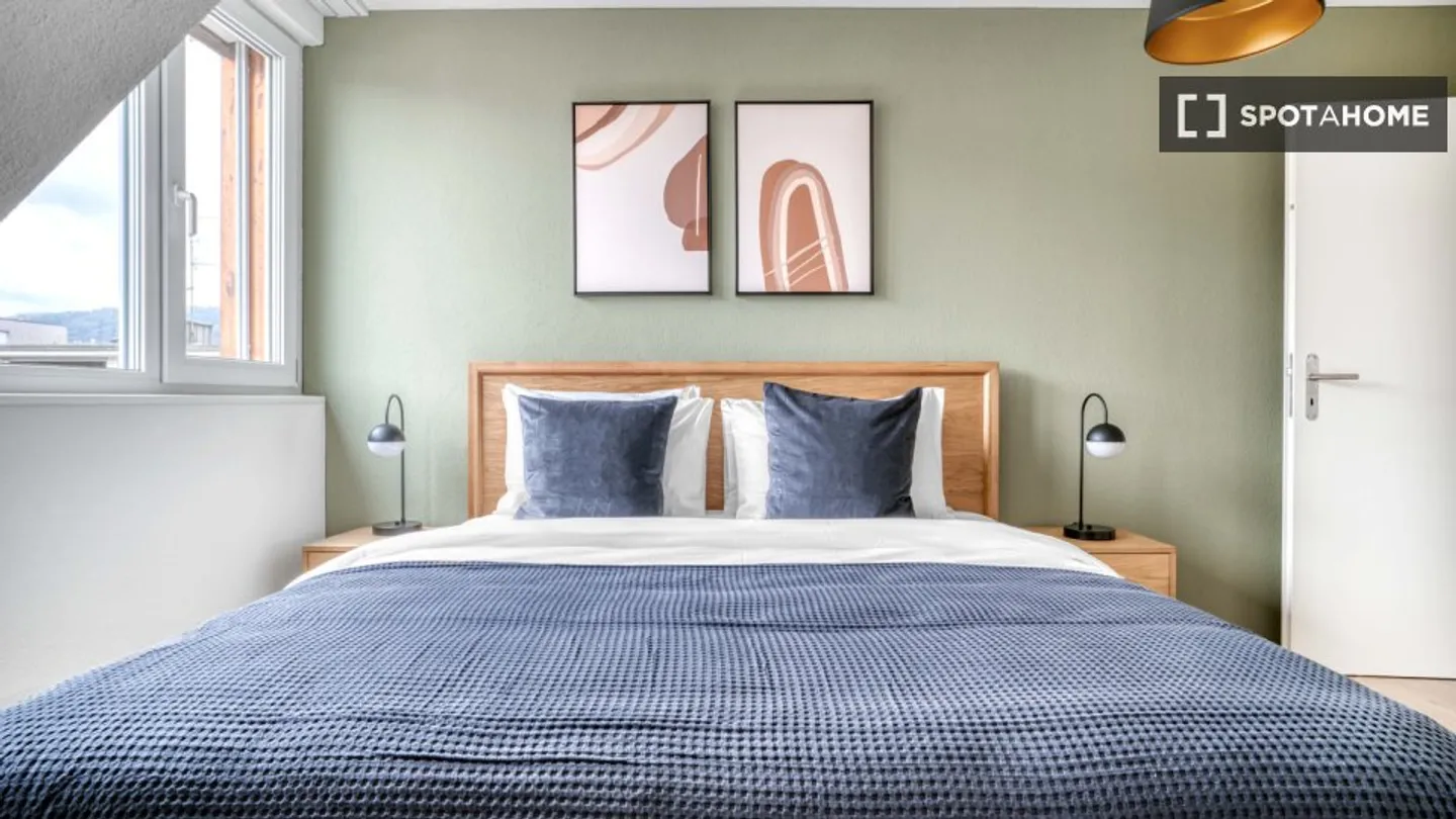 Discover, visit, and rent your new home online with complete confidence. - Photo 8 of 17