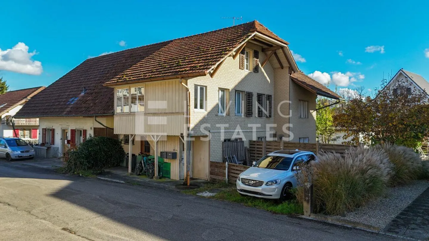 MAINTENANT INVESTIR - ENTIÈREMENT LOUE ET AVEC UN POTENTIEL DE VALEUR - Photo 12 sur 16