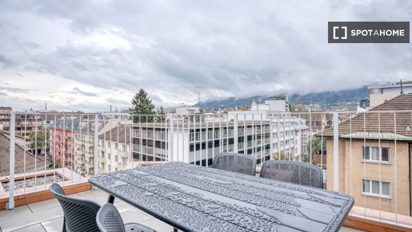 Discover, visit, and rent your new home online with complete confidence. - Photo 17 of 17