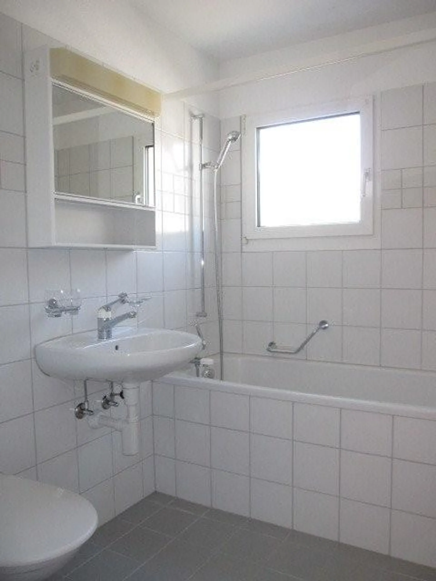 Cozy Garden Apartment for Connoisseurs - Photo 6 of 6