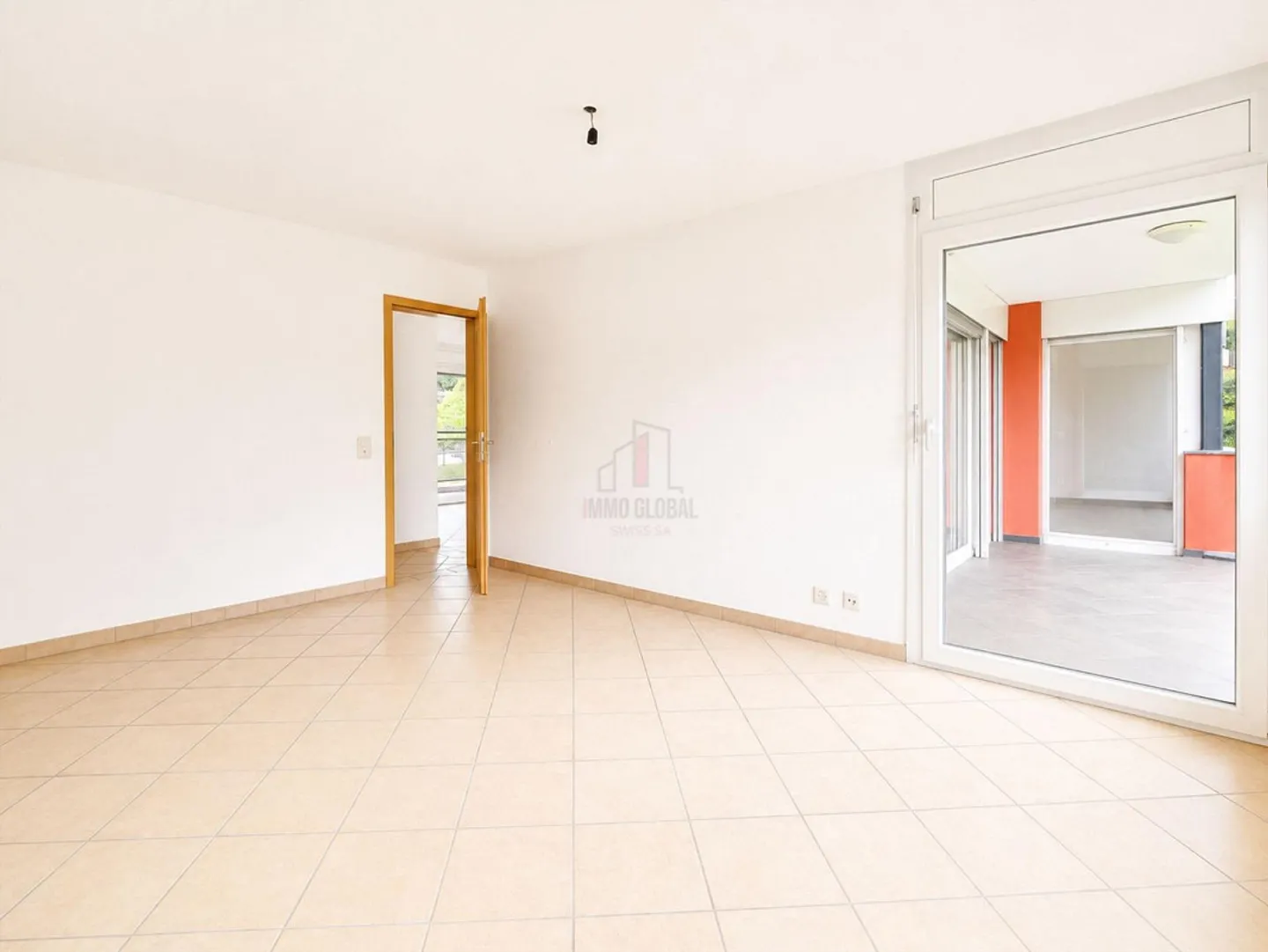 PRACHTVOLLE VIER-ZIMMER-WOHNUNG IM GRÜNEN - Foto 4 von 9