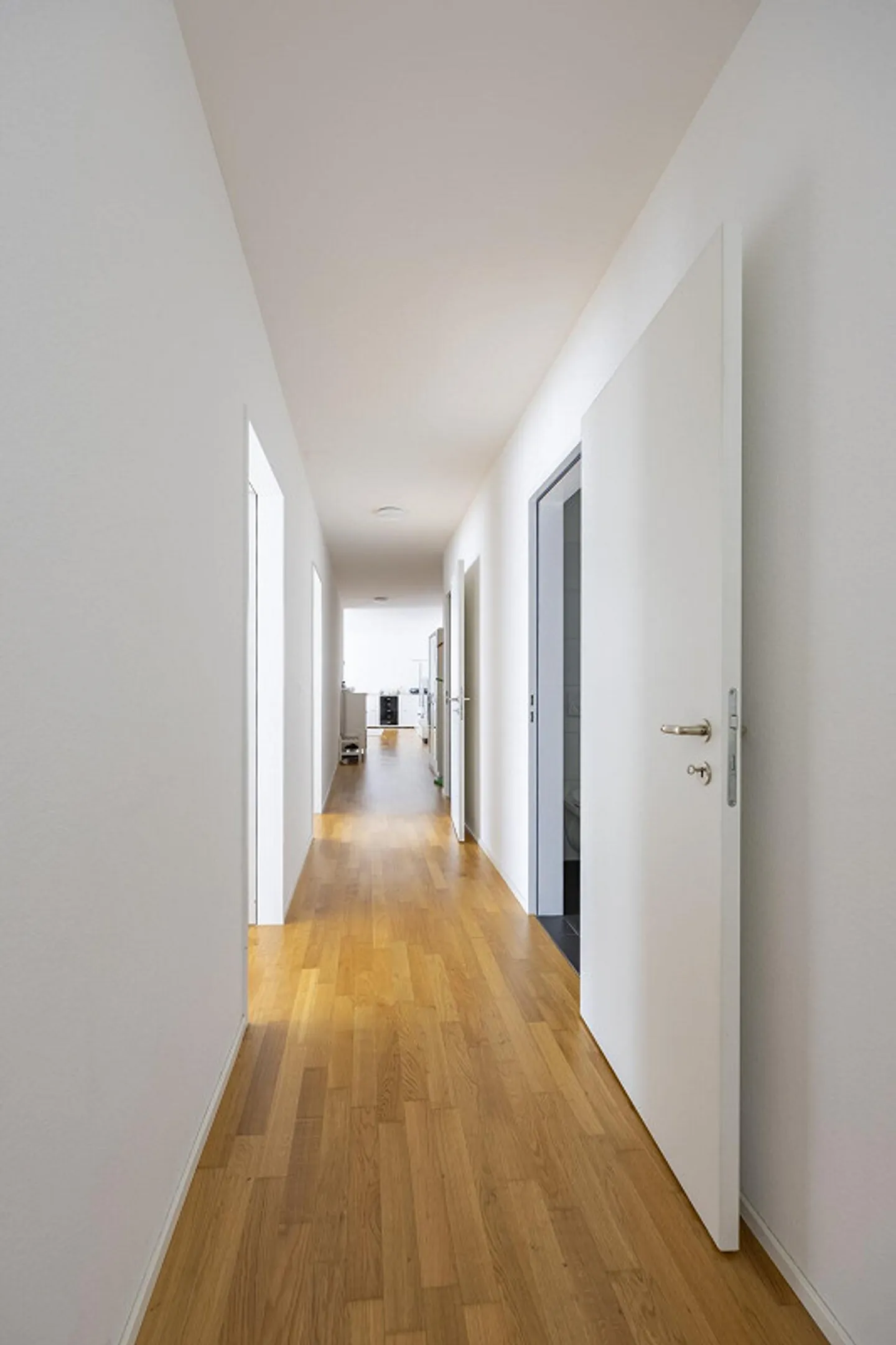 Moderne 4.5 Zimmer Wohnung - Foto 10 von 15