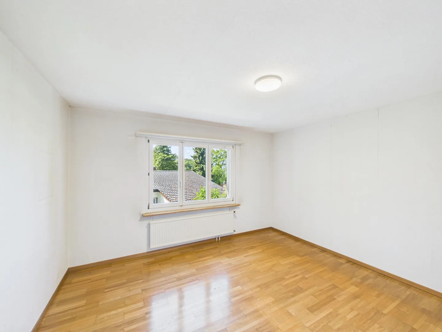 Charmantes Freistehendes Einfamilienhaus - Foto 5 von 18