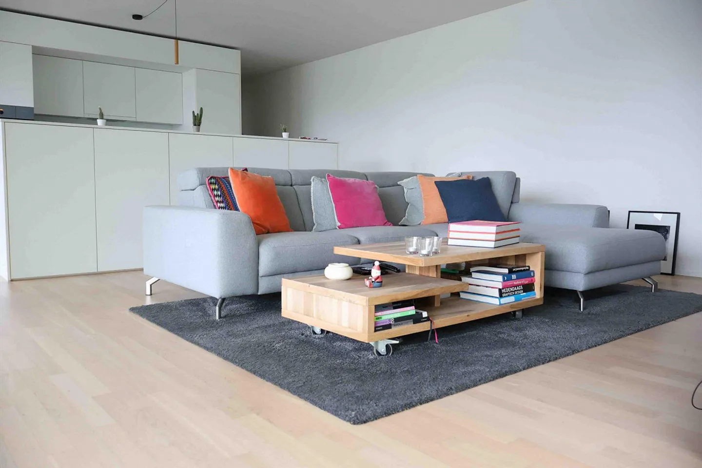 Modernes 2,5-Zimmer-Apartment mit Balkon und Garage in Kriens - Foto 1 von 23