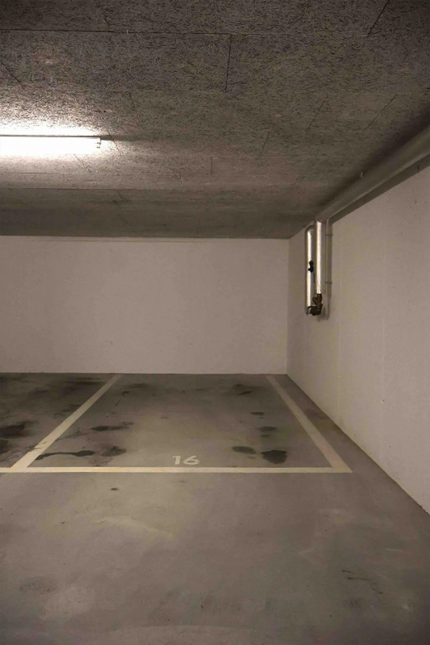 Modernes 2,5-Zimmer-Apartment mit Balkon und Garage in Kriens - Foto 16 von 23