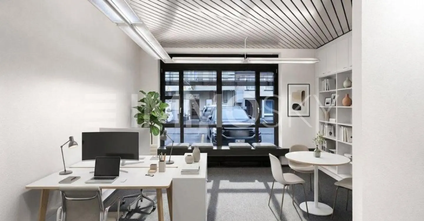 Espace commercial spacieux dans un emplacement central - Photo 2 sur 5