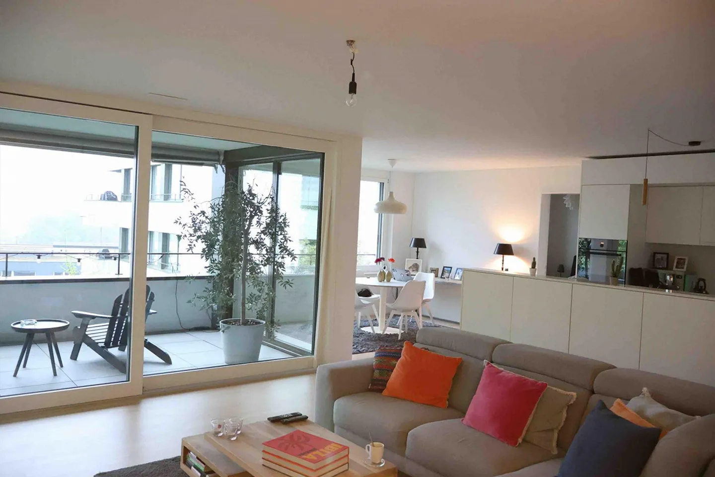 Modernes 2,5-Zimmer-Apartment mit Balkon und Garage in Kriens - Foto 21 von 23