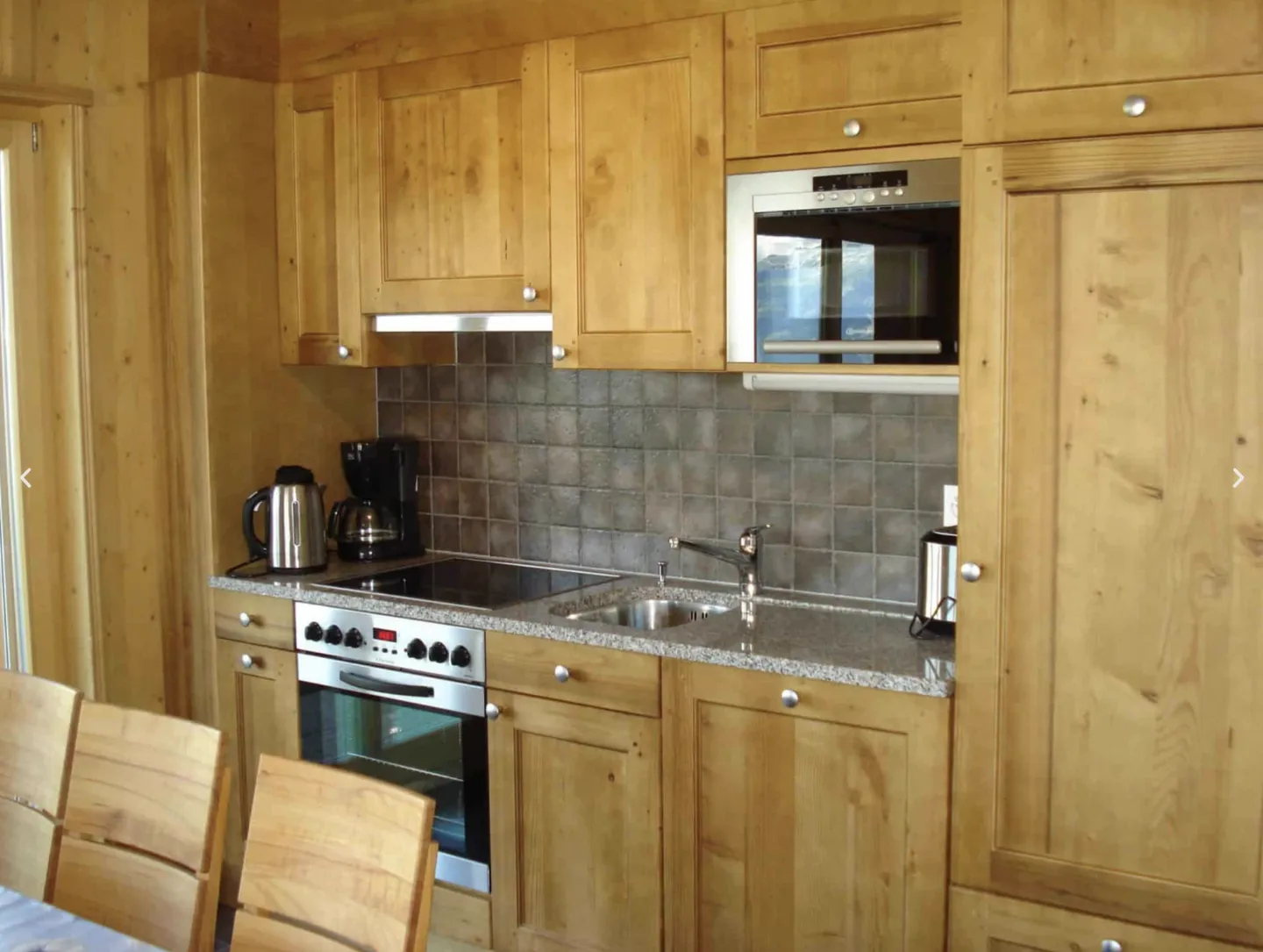 4.5 Room Apartment - Photo 5 of 12