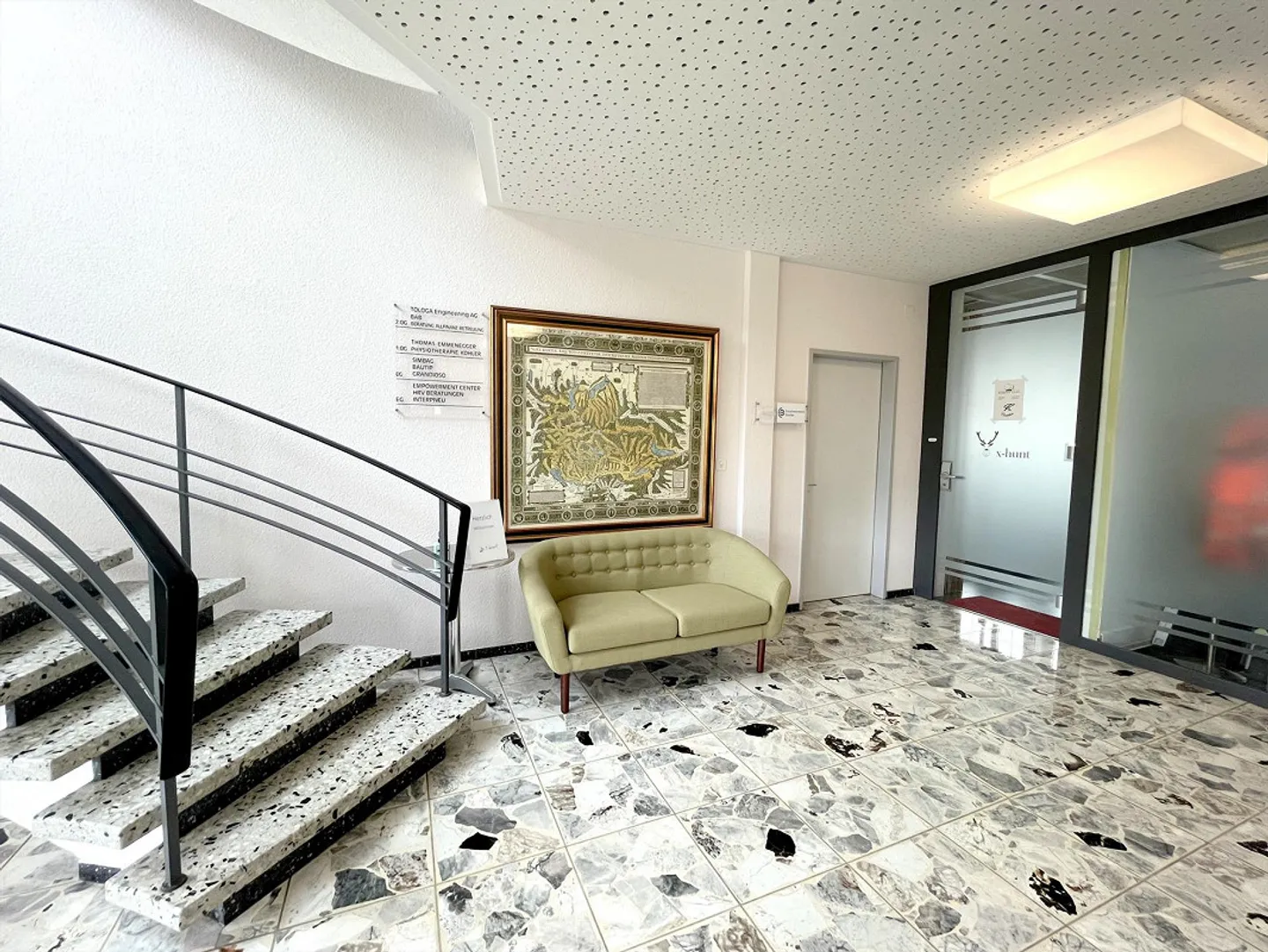 Stanze per ufficio, studio, formazione, laboratorio in posizione privilegiata a partire da 20 m2 - Foto 8 di 12