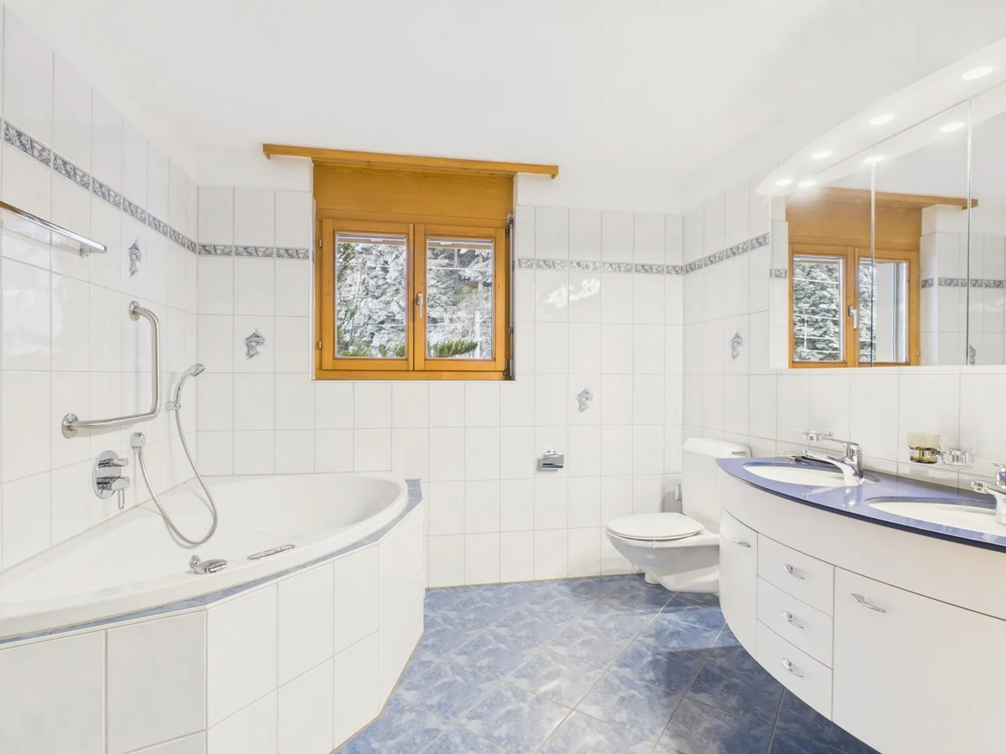 Appartamento luminoso temporaneo di 4,5 stanze con balcone a Escholzmatt-Marbach - Foto 8 di 13