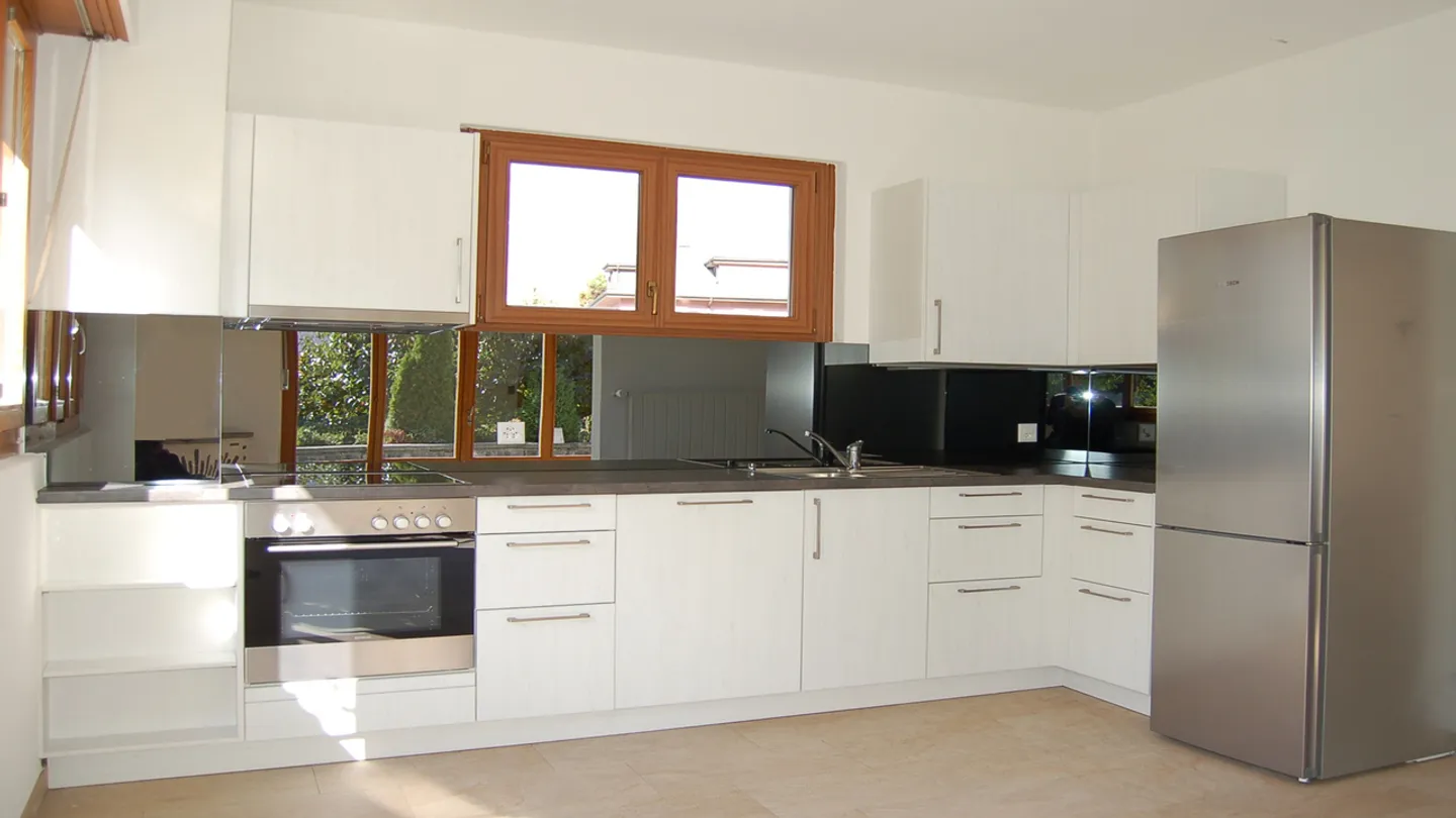 ZU VERMIETEN VILLA 5.5 ZIMMER IN CHIPPIS - SIERRE - Foto 4 von 12