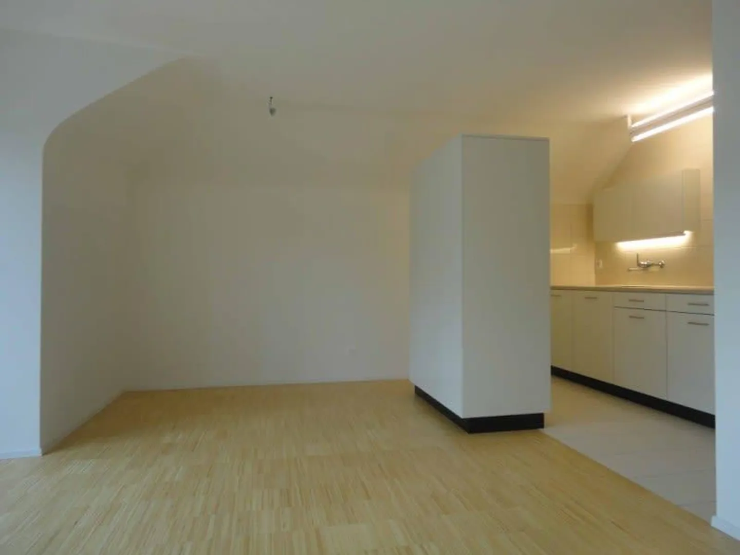 Moderne 2,5-Zi-Whg im Zentrum von St. Gallen - Photo 7 sur 8