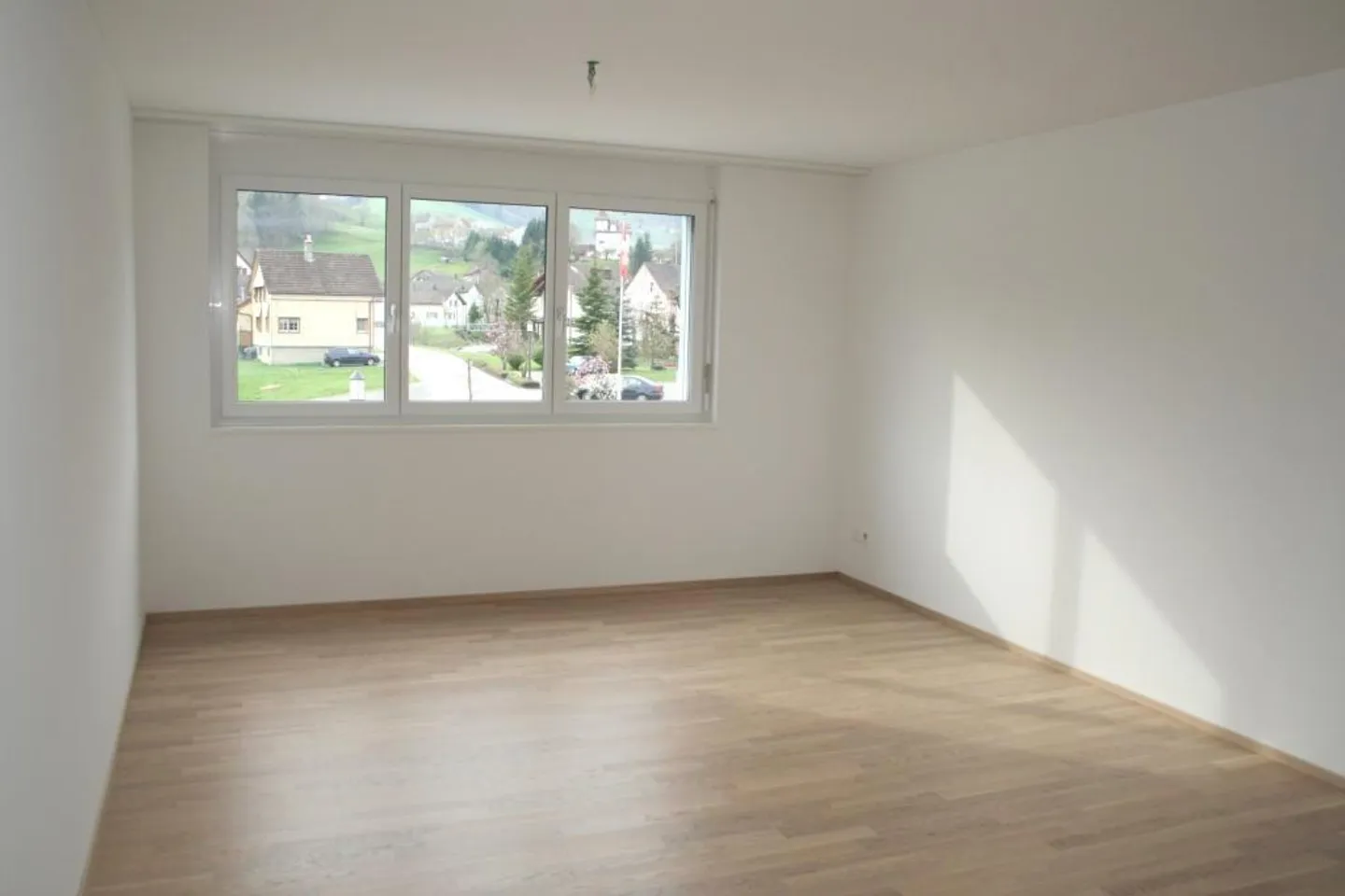 Appartamento accogliente di 2,5 stanze in una buona zona residenziale! - Foto 2 di 7