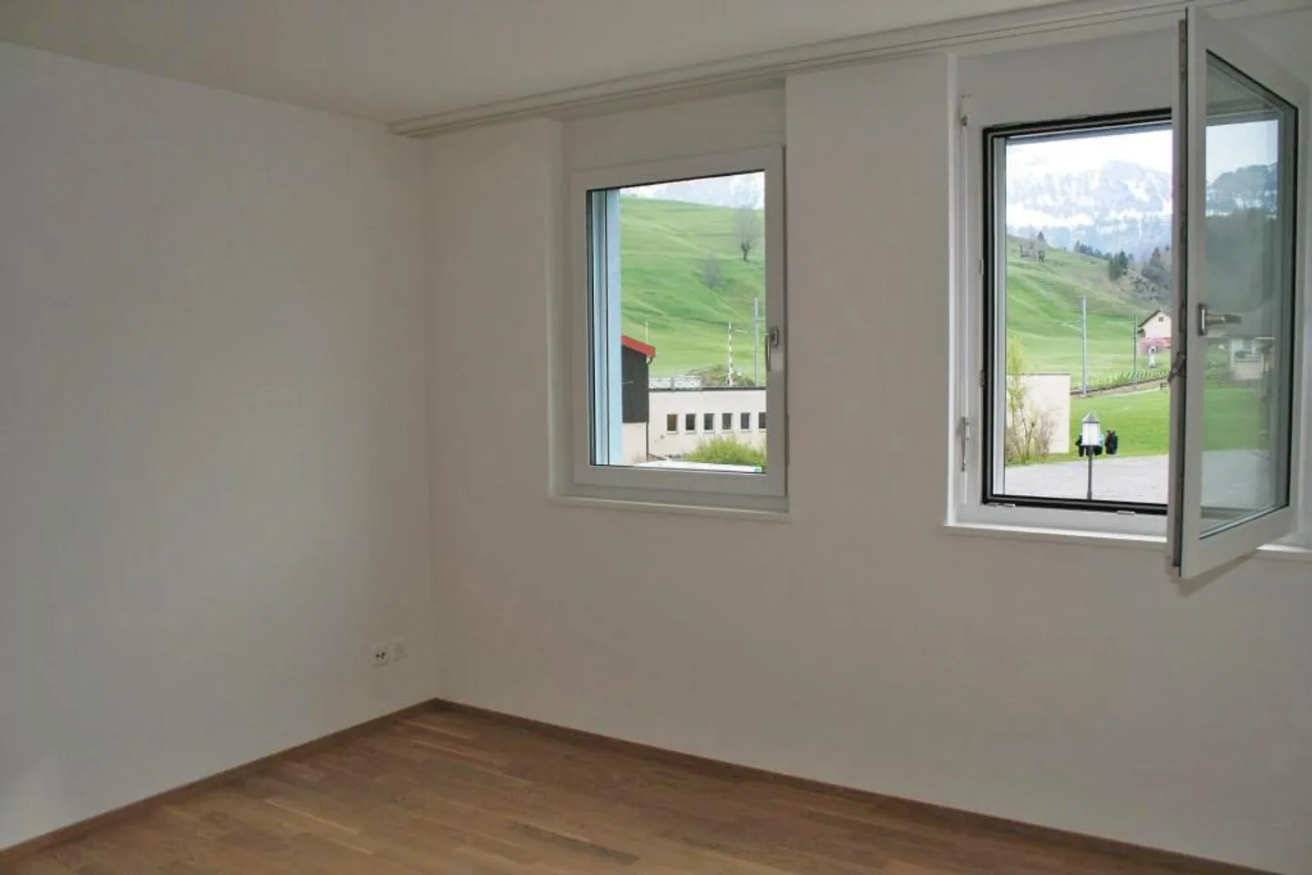 Appartamento accogliente di 2,5 stanze in una buona zona residenziale! - Foto 4 di 7