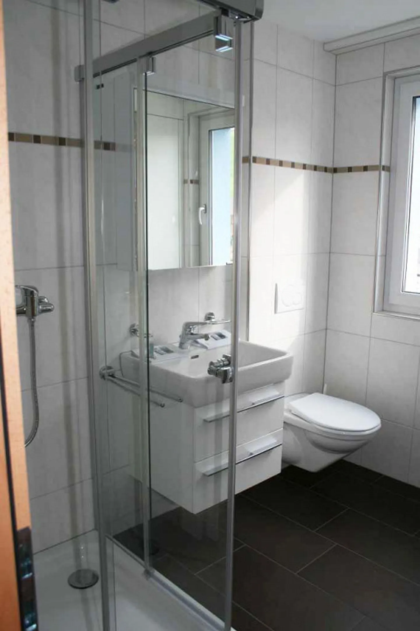 Appartamento accogliente di 2,5 stanze in una buona zona residenziale! - Foto 6 di 7