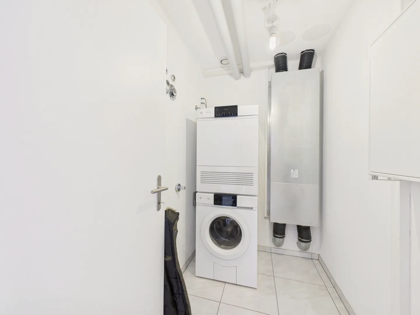 Appartamento moderno di 4,5 stanze in una posizione adatta alle famiglie a Dübendorf - Foto 10 di 11