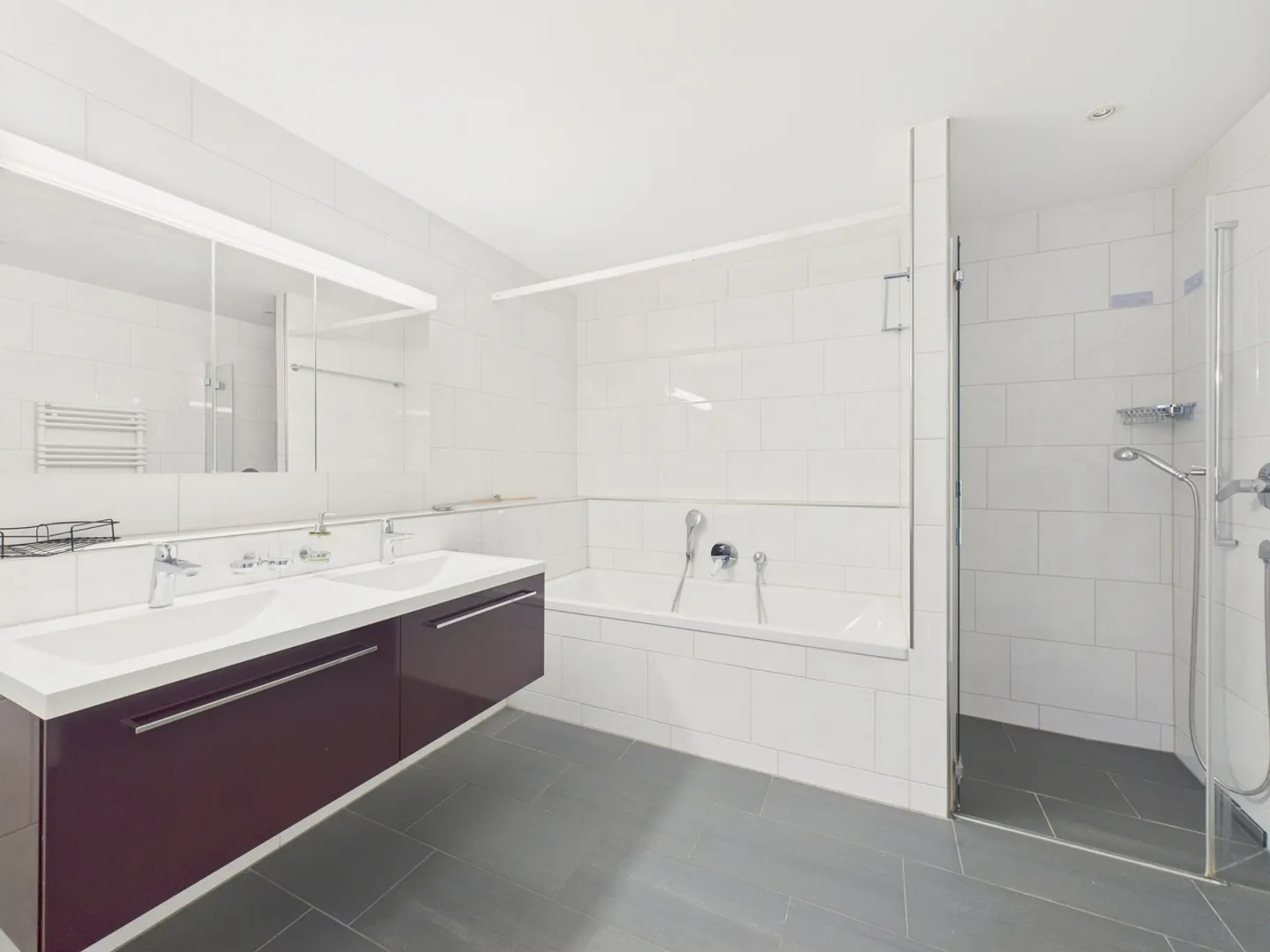 Appartamento moderno di 4,5 stanze in una posizione adatta alle famiglie a Dübendorf - Foto 7 di 11