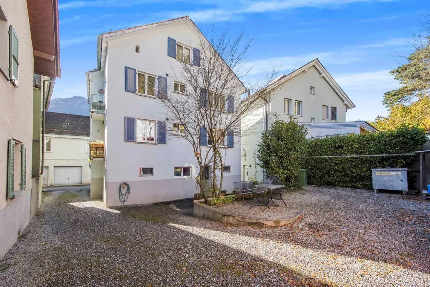 Investment property with development opportunities in the heart of Altdorf - Photo 8 of 11