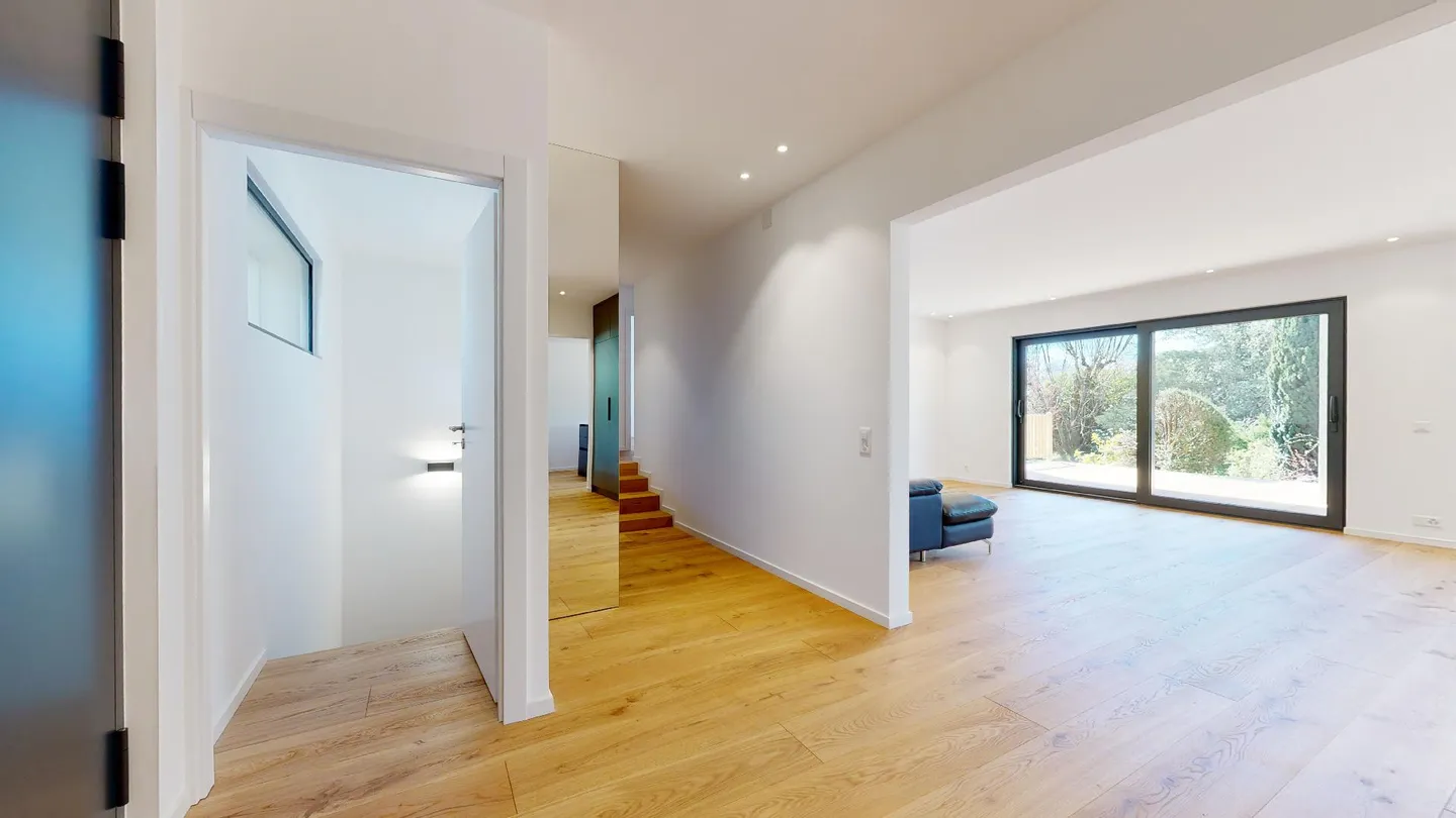 Incantevole Casa Familiare con Giardino - Foto 25 di 38