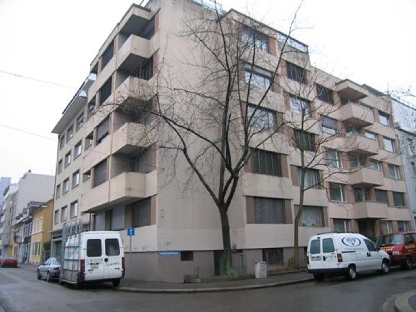 MODERN 1 ROOM APARTMENT - in a quiet area! - Photo 1 of 5