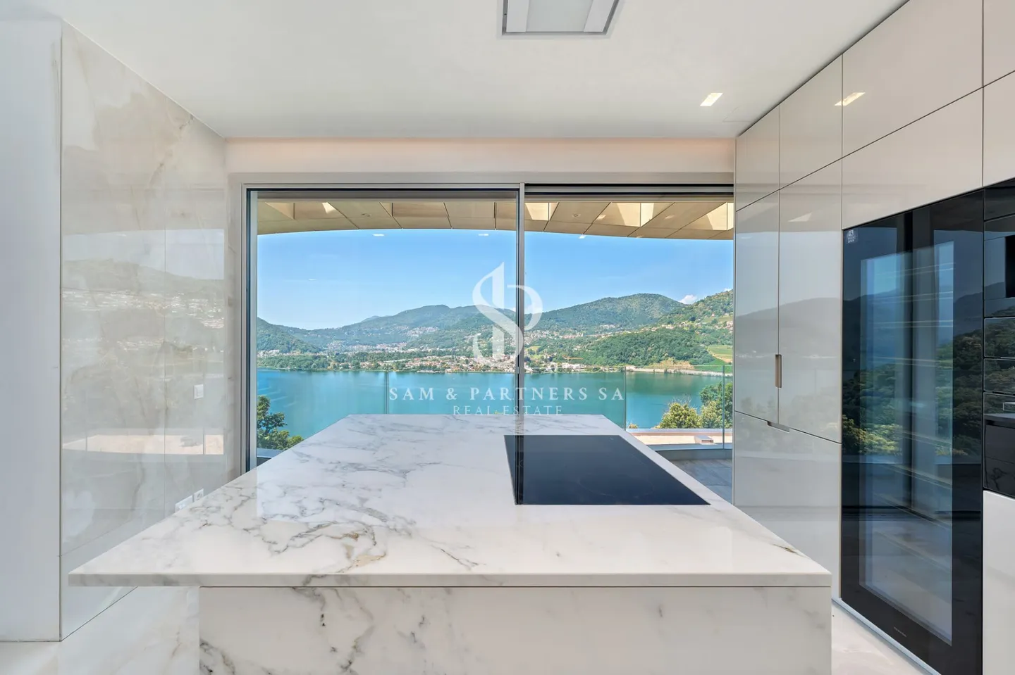 Villa Contemporanea con Vista Lago - Foto 14 di 24