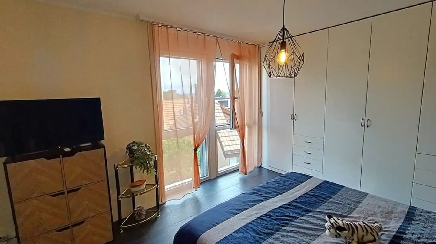 Wunderschön mit atemberaubendem Seeblick 5 Min. vom Strand entfernt - Foto 8 von 13