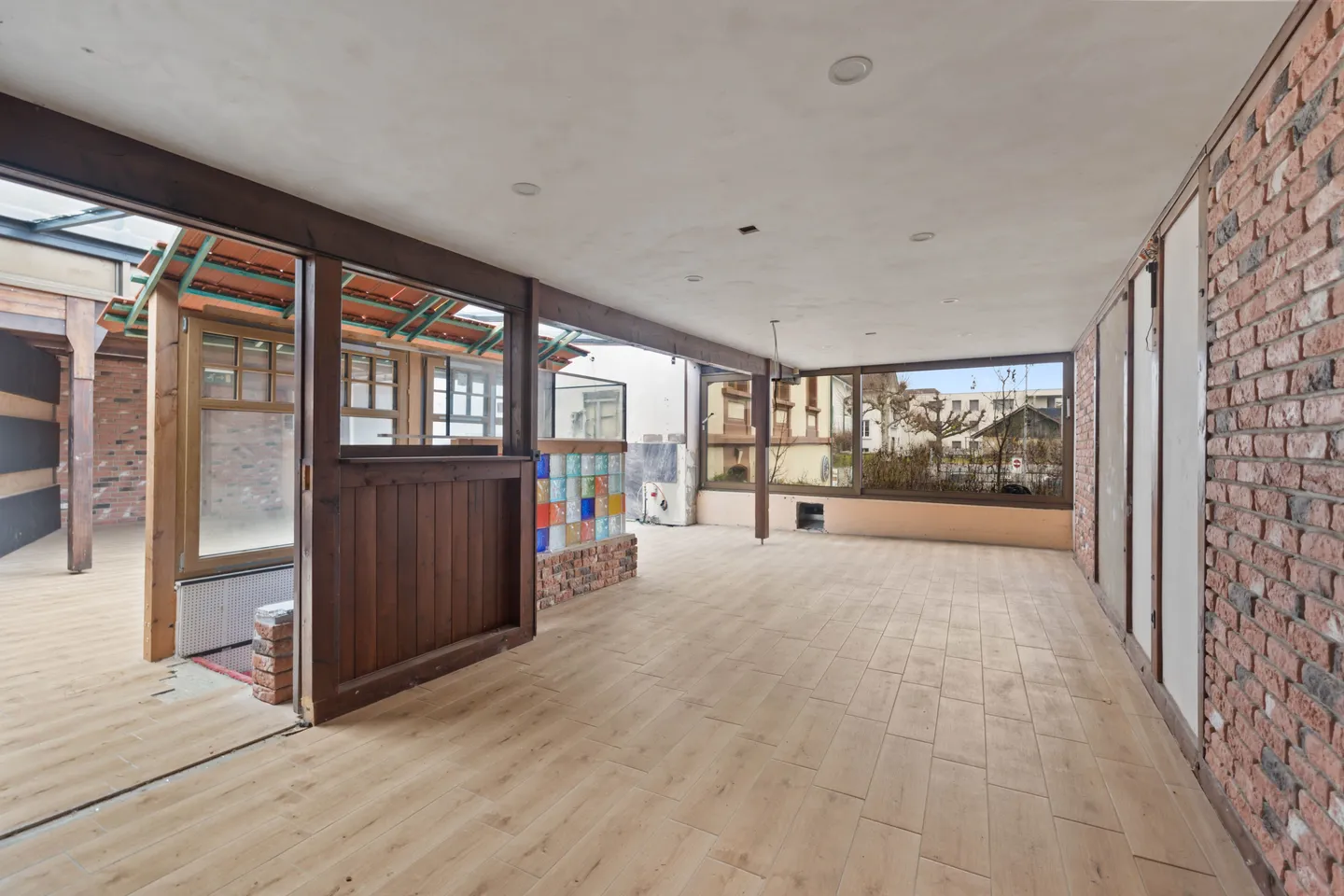 Mischgenutztes Gebäude kaufen - Foto 4 von 13