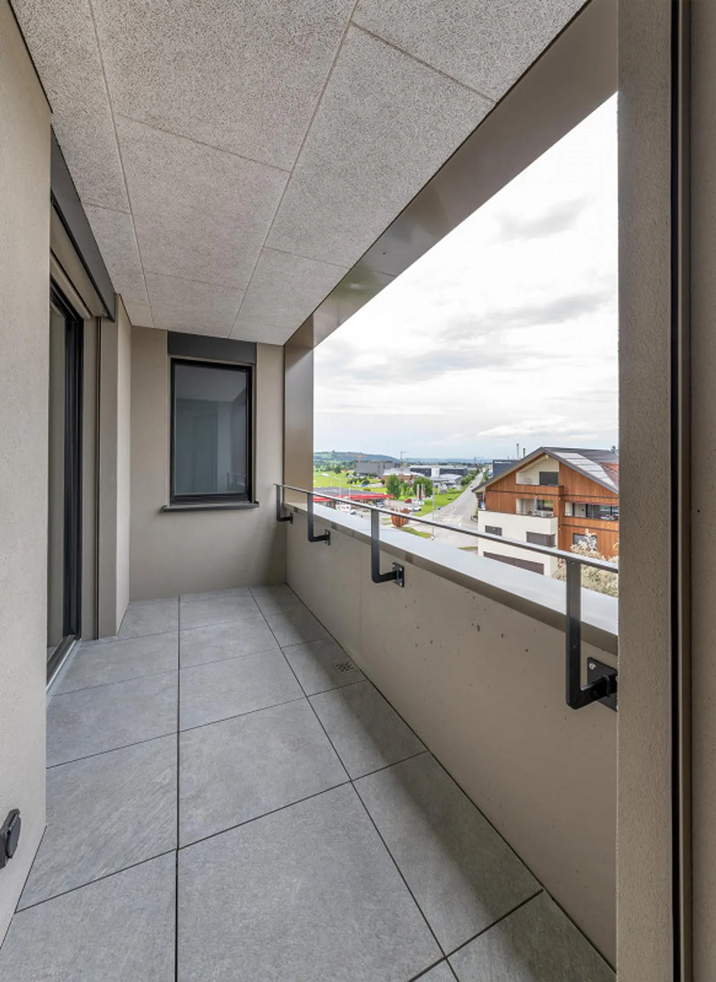 Appartamento moderno di 4,5 stanze - Foto 8 di 14