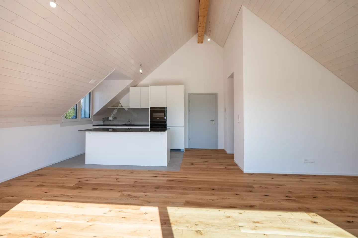 Penthouse exclusif de 3,5 pièces - Photo 3 sur 16