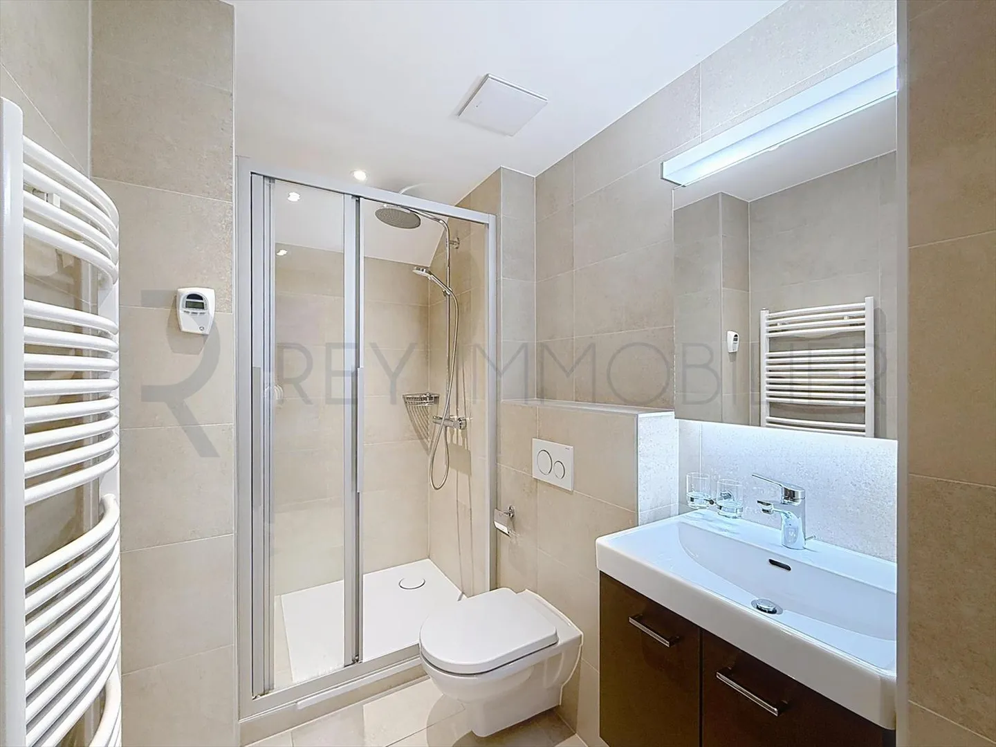 Appartamento di 100 m2 - Affitto - Spese - Box: 2.500 CHF - tutto incluso! - Foto 8 di 8