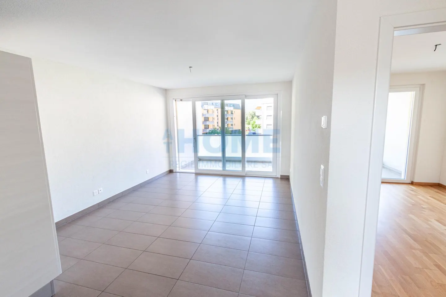 Charmante 2.5 Zimmer Wohnung - Foto 3 von 8