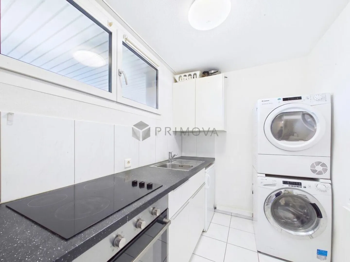 Clever investing or moving in yourself - charming 2.5 room apartment - Photo 5 of 12
