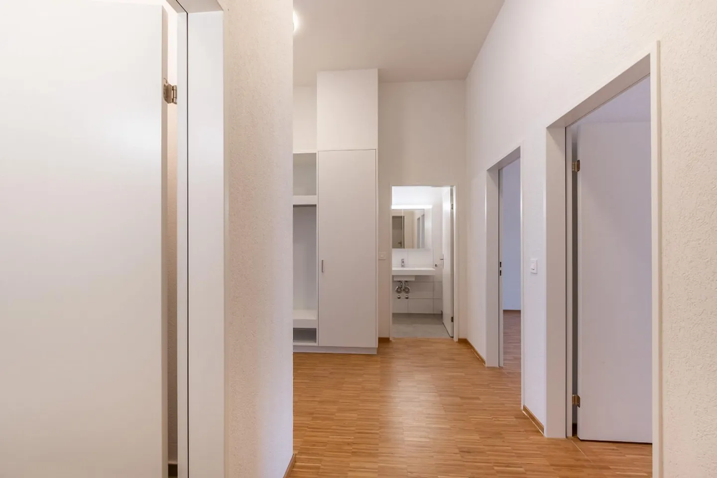 3.5-room apartment for rent at Erlenstrasse 23, Mollis - Photo 2 of 7