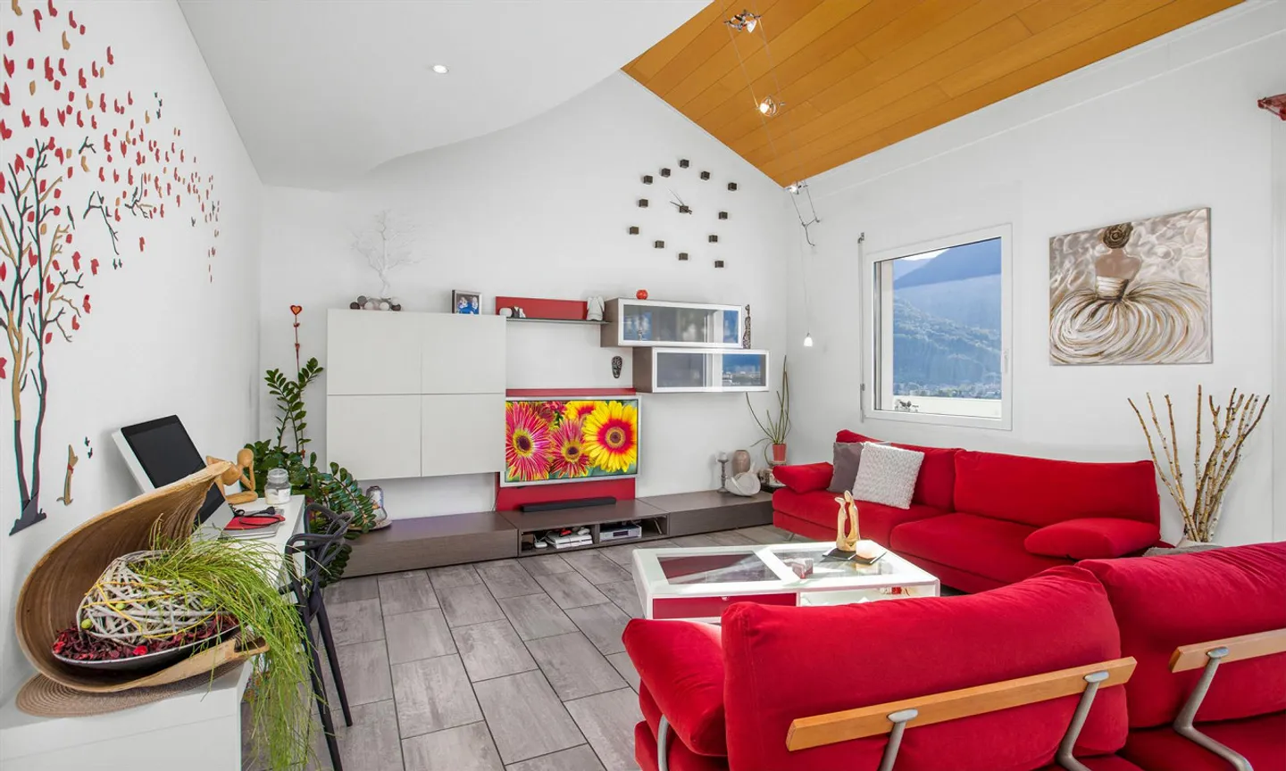 Maison charmante avec 6,5 pièces et vue sur Bellinzone - Photo 2 sur 9