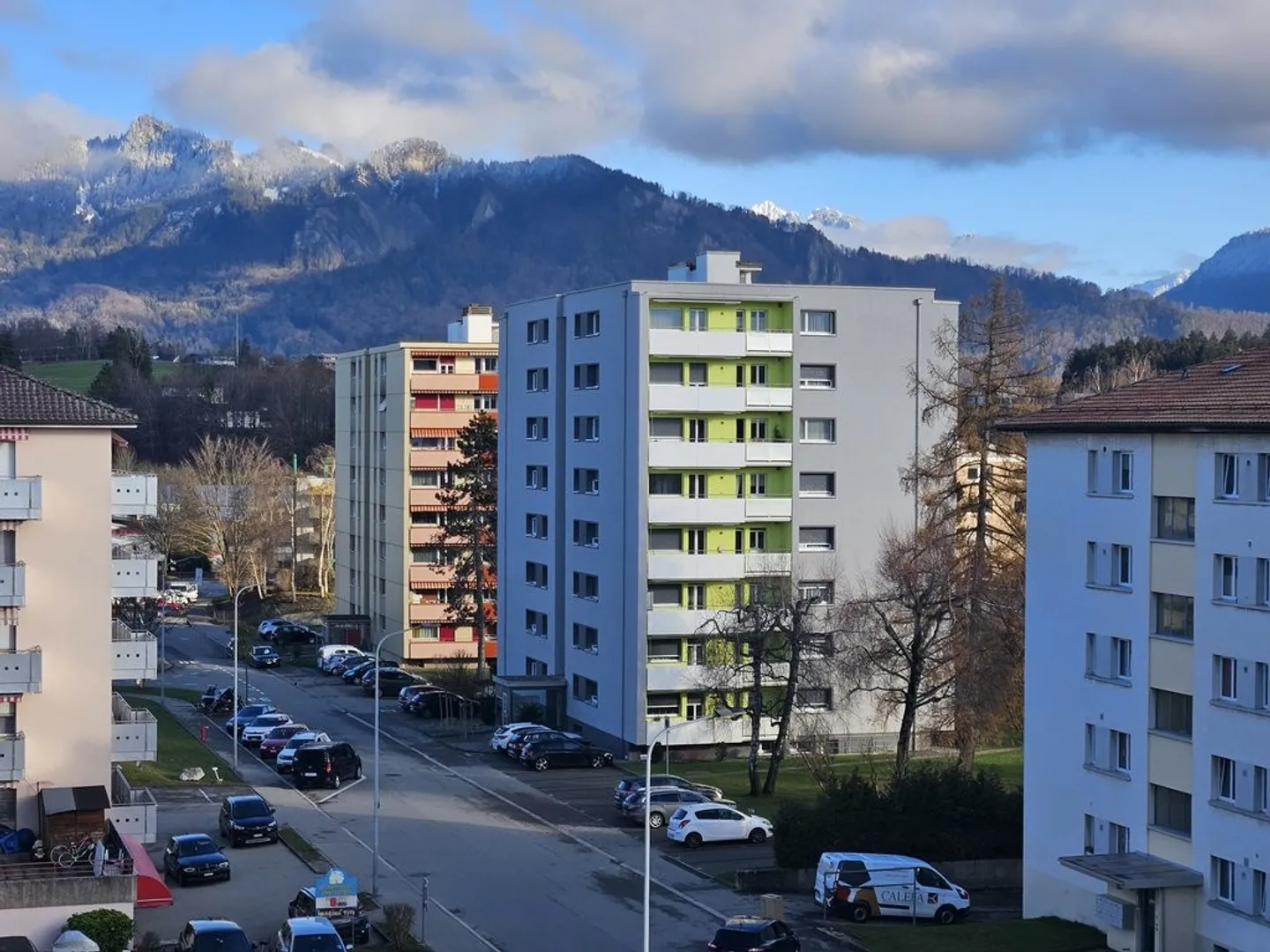 4.5 Room Apartment - Photo 1 of 9