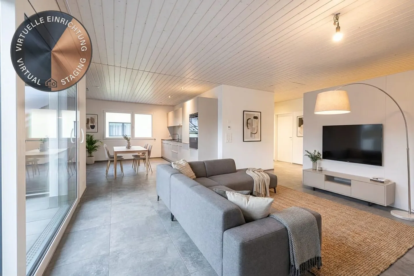 Bright Attic Apartment with Garden - Photo 4 of 13