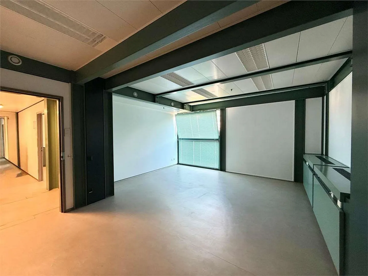 Élégant bureau de 6 pièces au centre-ville de Lugano - Photo 1 sur 5