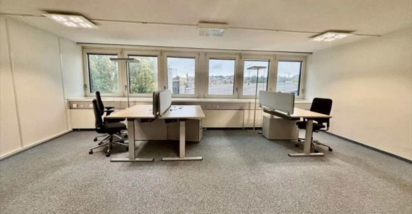 Office - Photo 8 of 11