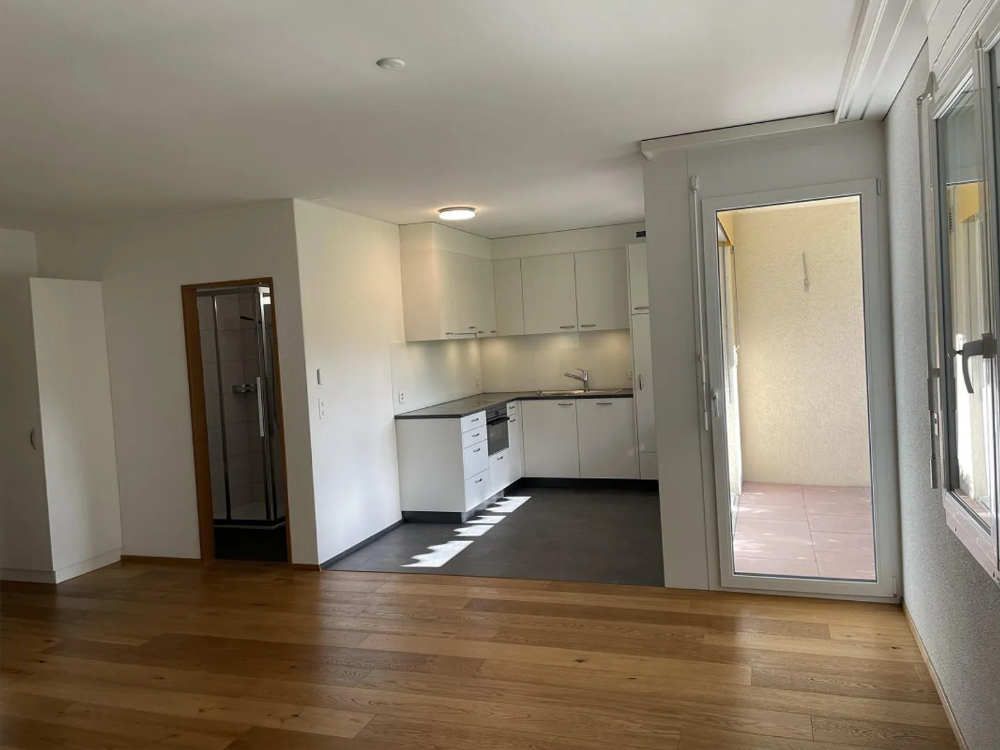 1-room apartment on the ground floor - Photo 2 of 7