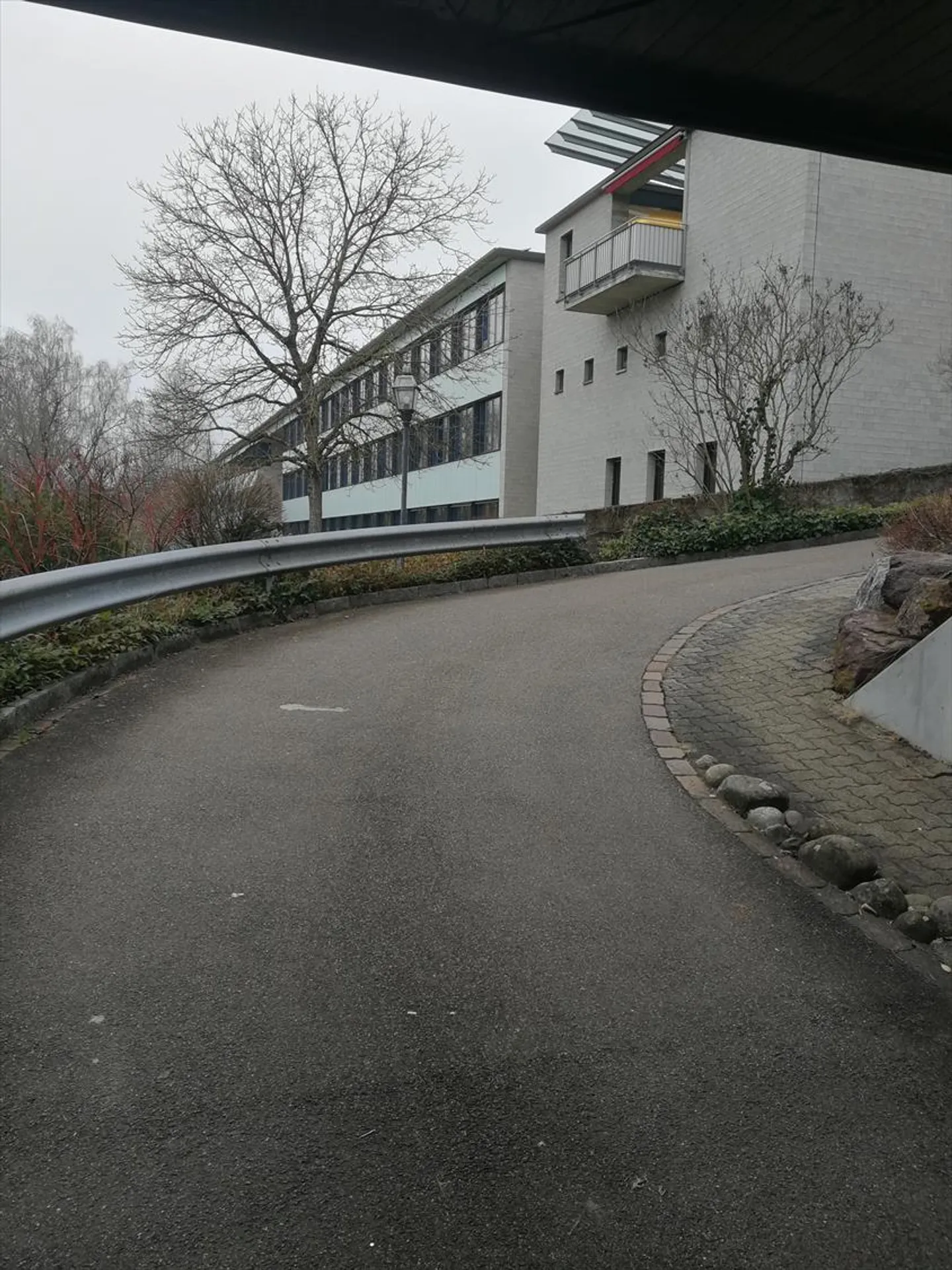 Parkplatz in Zürich - Foto 2 von 3