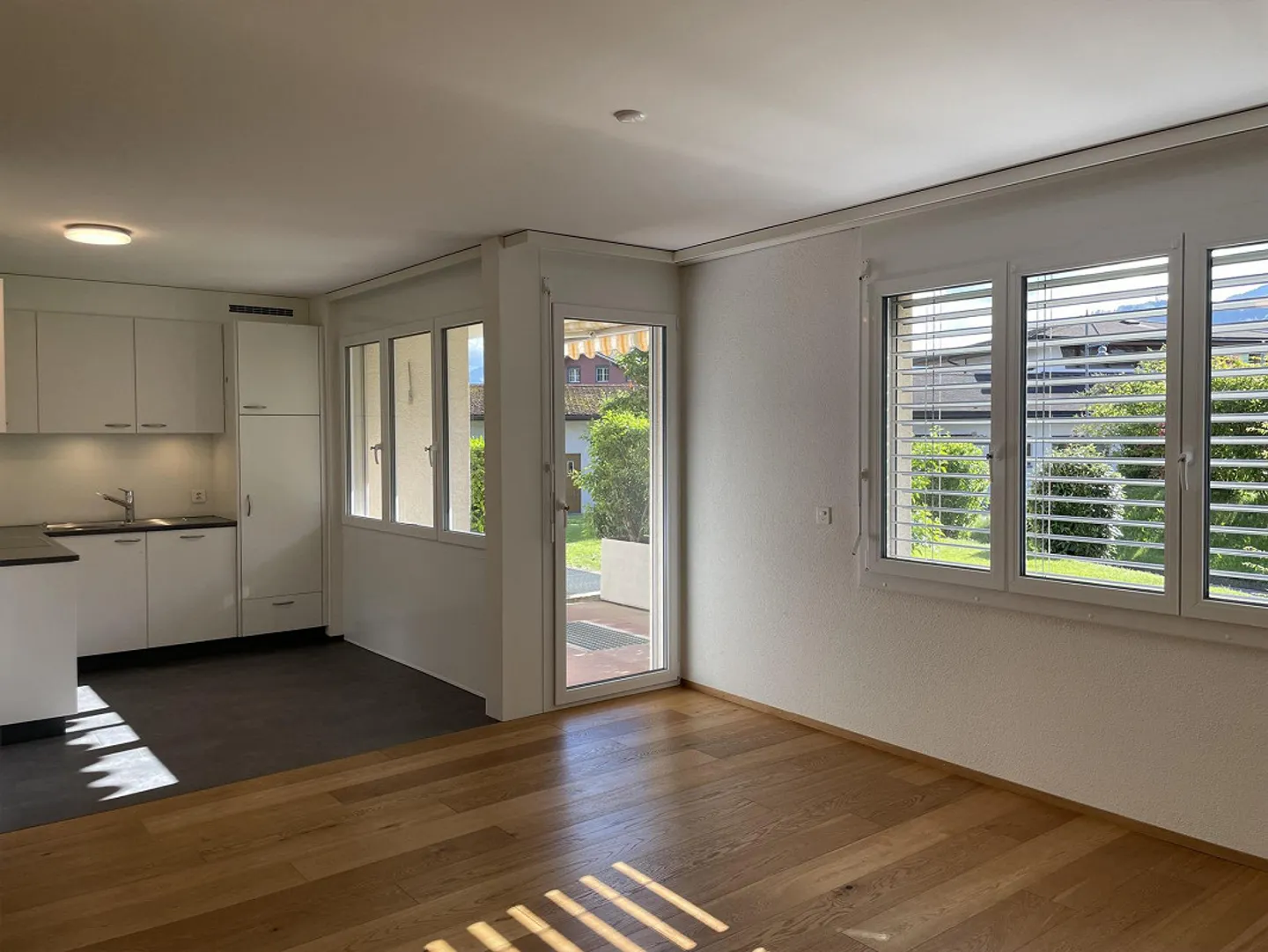 1-room apartment on the ground floor - Photo 1 of 7