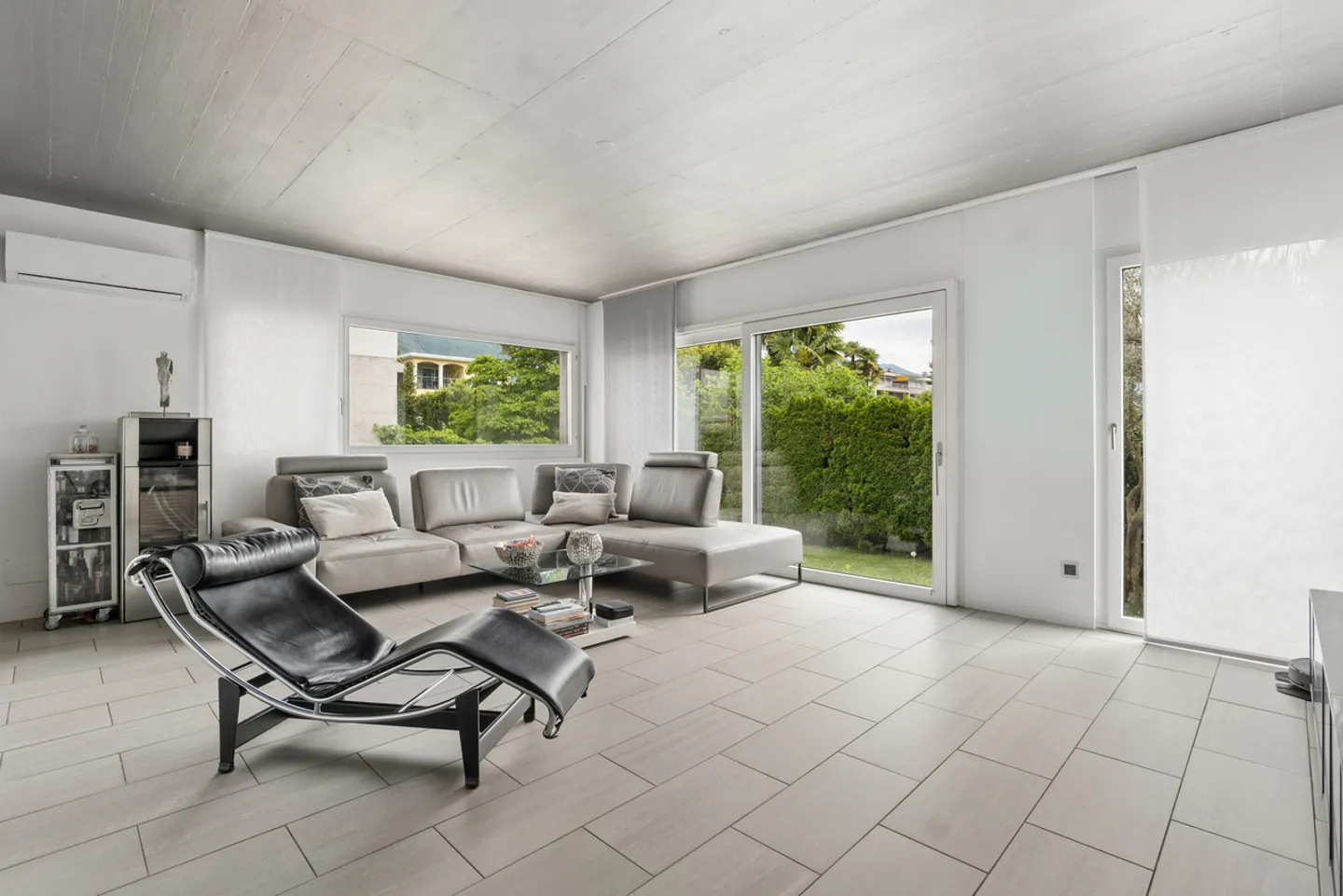 Villa elegante ad Ascona - Foto 1 di 12