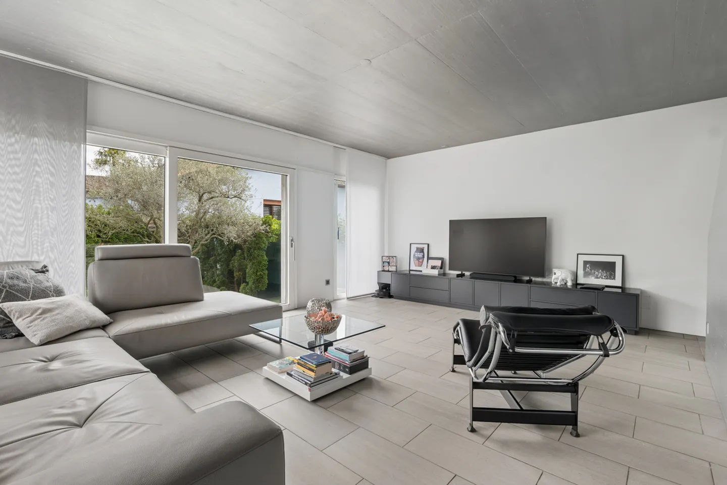 Villa elegante ad Ascona - Foto 2 di 12