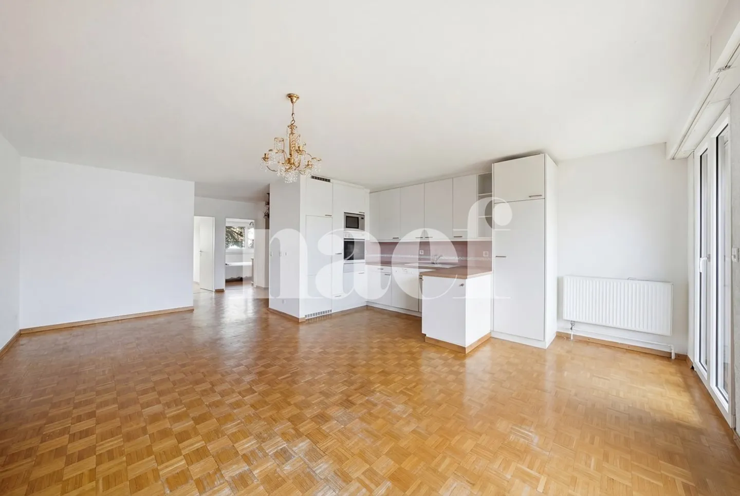 Charmant Appartement avec Jardin - Photo 3 sur 5